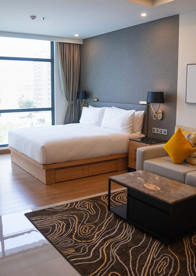 HOTEL-1