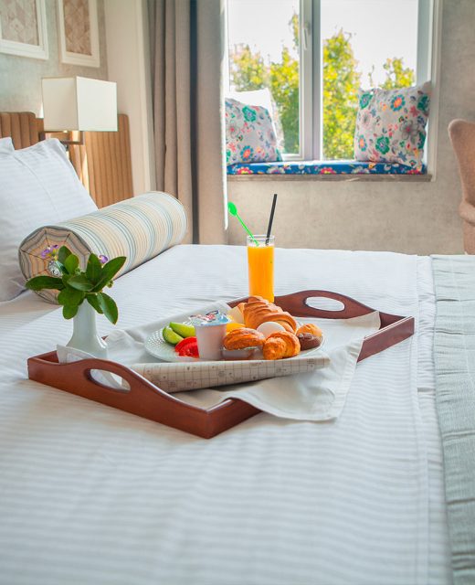 HOTEL-2